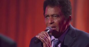 Charley Pride sings Kiss an Angel Good Mornin at the 2020 CMA Awards