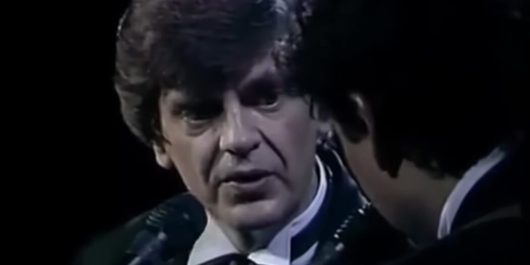 Phil and Don Everly singing together at their 1983 reunion concert