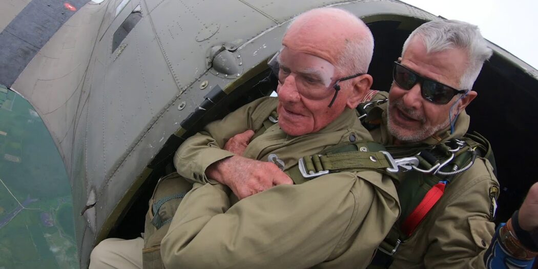 97-year-old D-Day veteran Tom Rice parachuting into Normandy in 2019